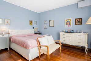 Villa, Tepe Manzaralı | 6 yatak odası, masa, ütü/ütü masası, ücretsiz beşik/çocuk yatağı 