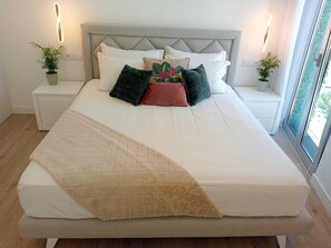 2 多间卧室、熨斗/熨衣板、旅行婴儿床、WiFi