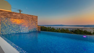 Villa (Four Bedroom Villa with Private Pool) | Pool