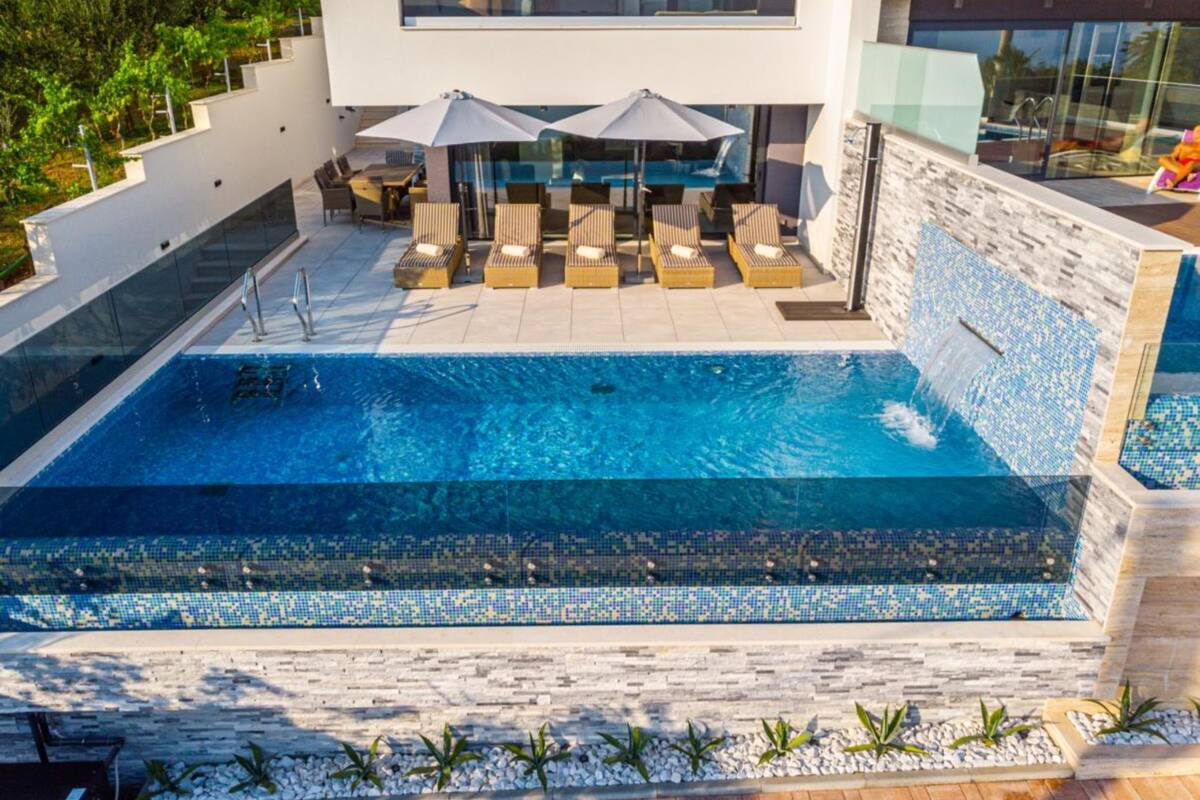 Villa (Four Bedroom Villa with Private Pool) | Exterior