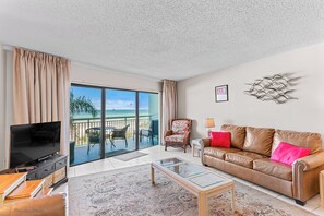 Televisión y reproductor de DVD 