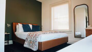 Quarto solteiro | Ferros/tábuas de passar roupa, Wi-Fi de cortesia, roupa de cama