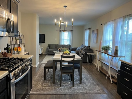 Fridge, microwave, oven, stovetop. Irish Haven | 5BR Near Notre Dame | Sleeps 12