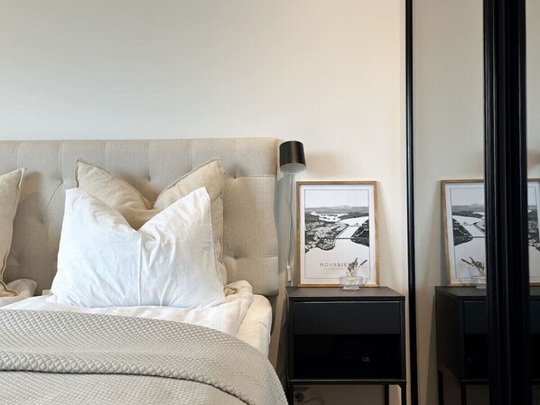 2 chambres, fer et planche à repasser, Wi-Fi gratuit, draps fournis