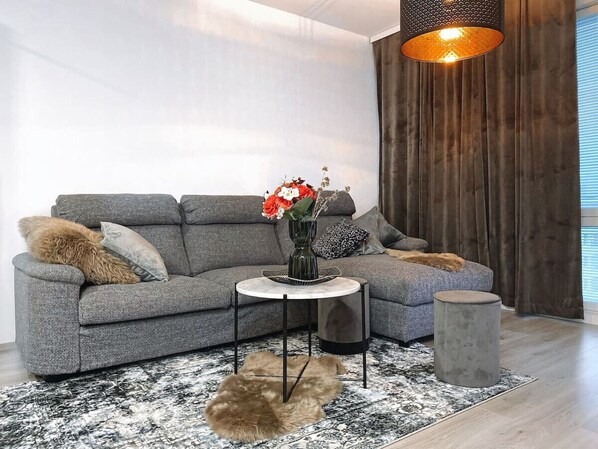 تلفزيون ذكي