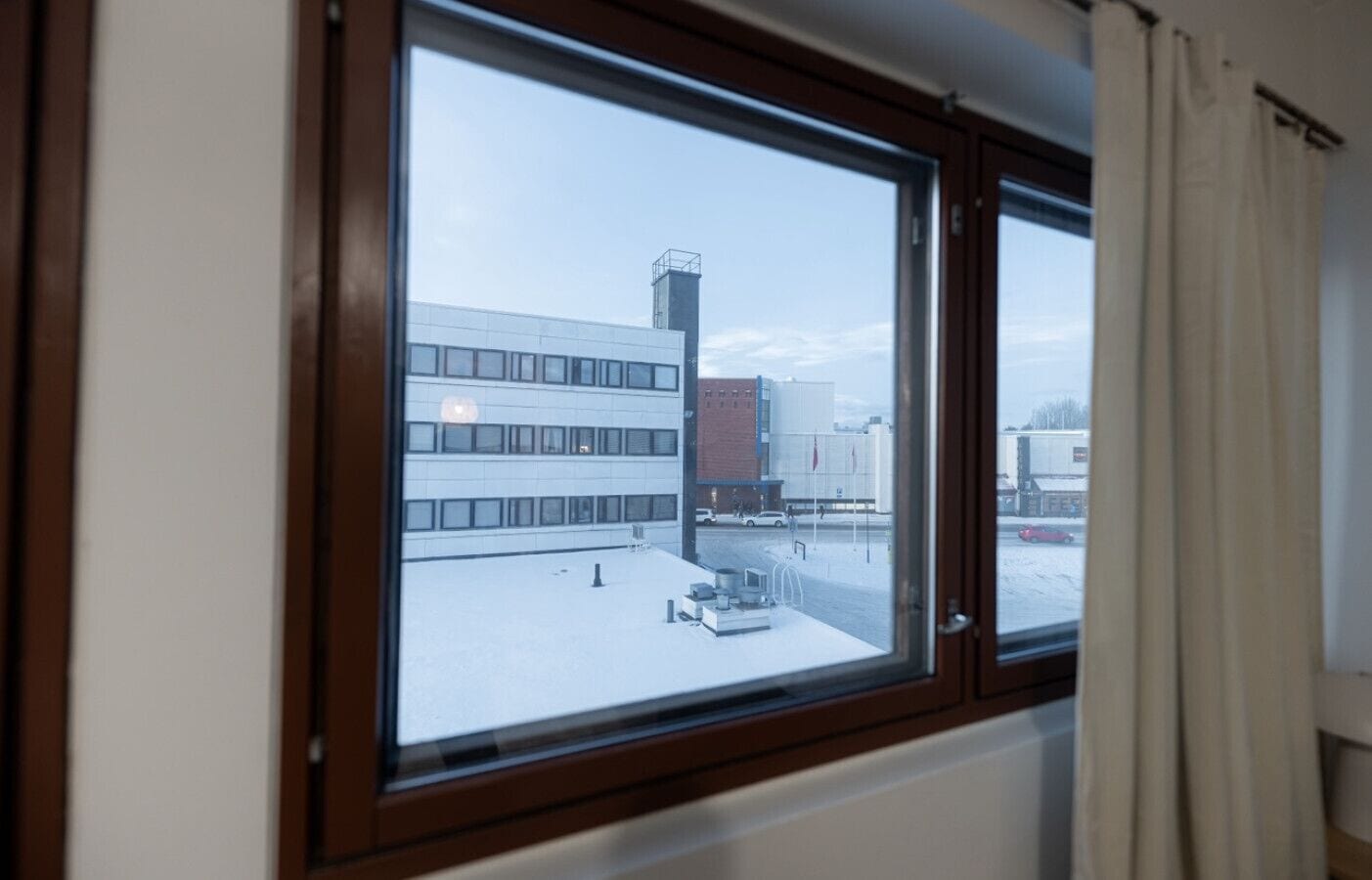 المنشأة من الداخل