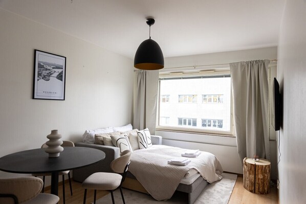 1 soveværelse, skrivebord, gratis Wi-Fi, sengetøj