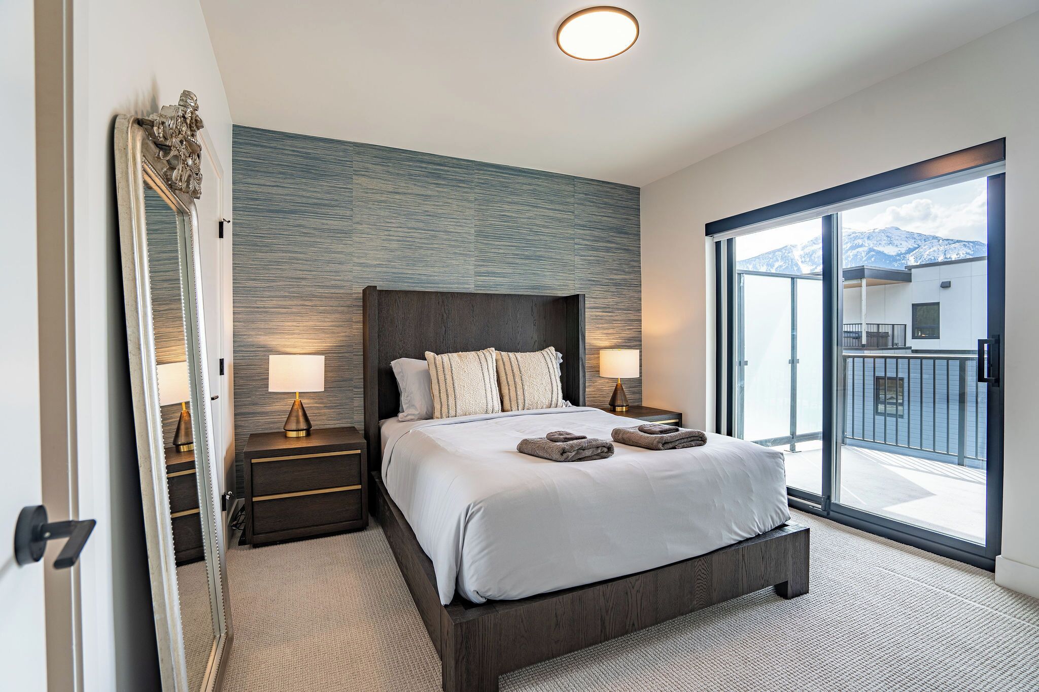 Condo | 4 bedrooms, free WiFi, bed sheets