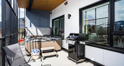 Mountain Revelation Revelstoke Vacations