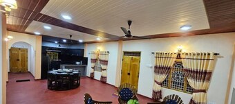 Lovely 4 bedroom top floor home in Kokkuvil East, Jaffna, Sri Lanka