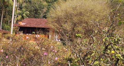 Cozy chalet in Lumiar to enjoy nature in the middle of the Atlantic Forest.