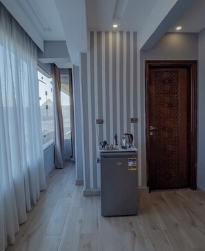 المنشأة من الداخل