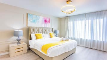 5 bedrooms, WiFi, bed sheets