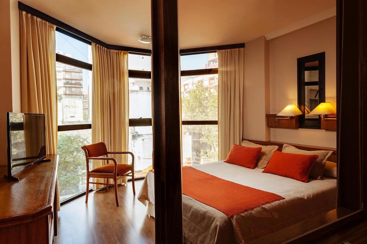 1 chambre, coffres-forts dans les chambres, Wi-Fi gratuit