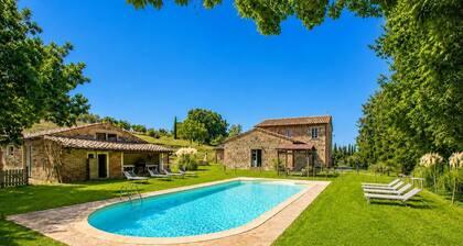 Casale del Conte - Three Bedroom Villa, Sleeps 6