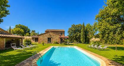 Casale del Conte - Three Bedroom Villa, Sleeps 6