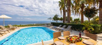 Villa Doreta - Five Bedroom Villa, Sleeps 10