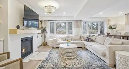 Sweet Escape for Beach Bums and Ski Bunnies!