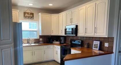 King Fisher Beach House - Relaxing home with fantastic views of Matagorda Bay