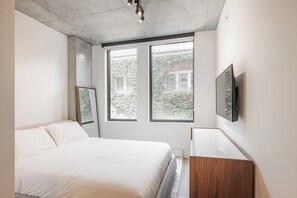 Bügeleisen/Bügelbrett, kostenloses WLAN