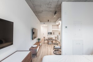 Iron/ironing board, free WiFi - Modern Studio Living in the Heart of Montreal (Montreal)