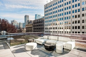 Property grounds - Contemporary Elegance in the Heart of Montreal (Montreal)