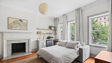 1 habitación, escritorio, wifi y ropa de cama