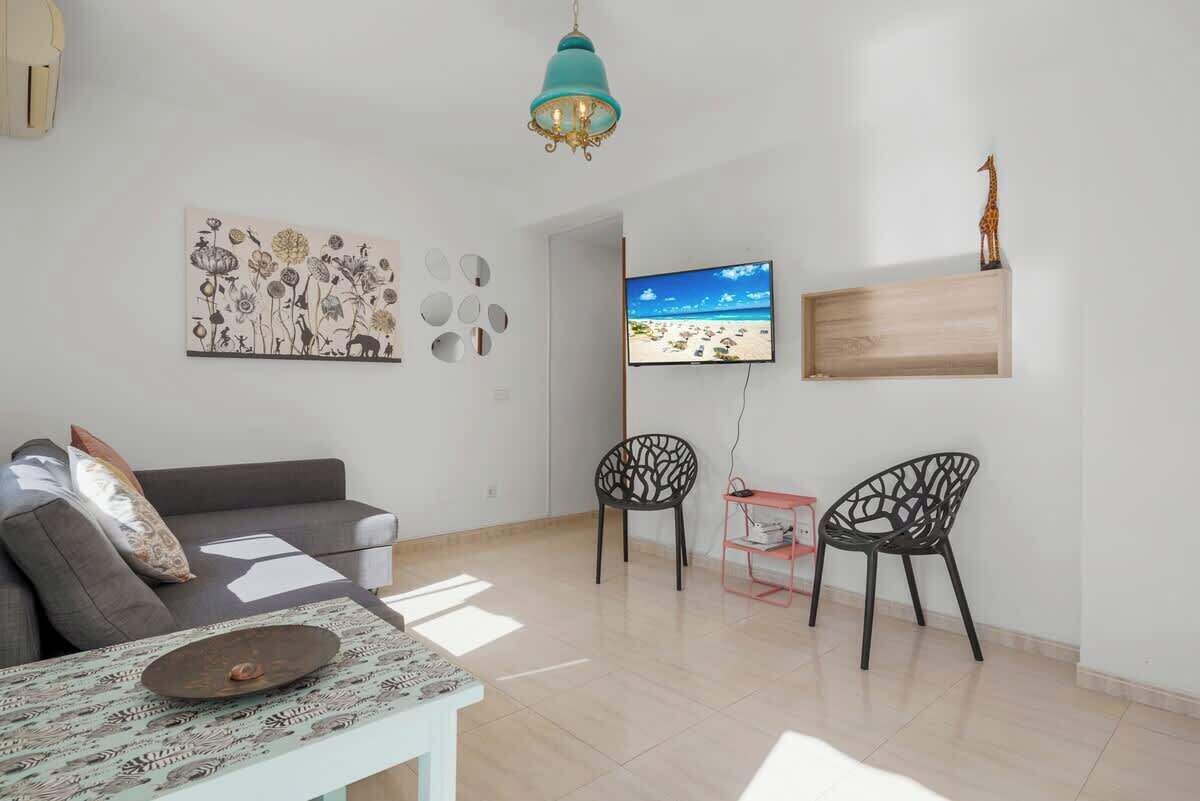 Een smart-tv en een kantoor