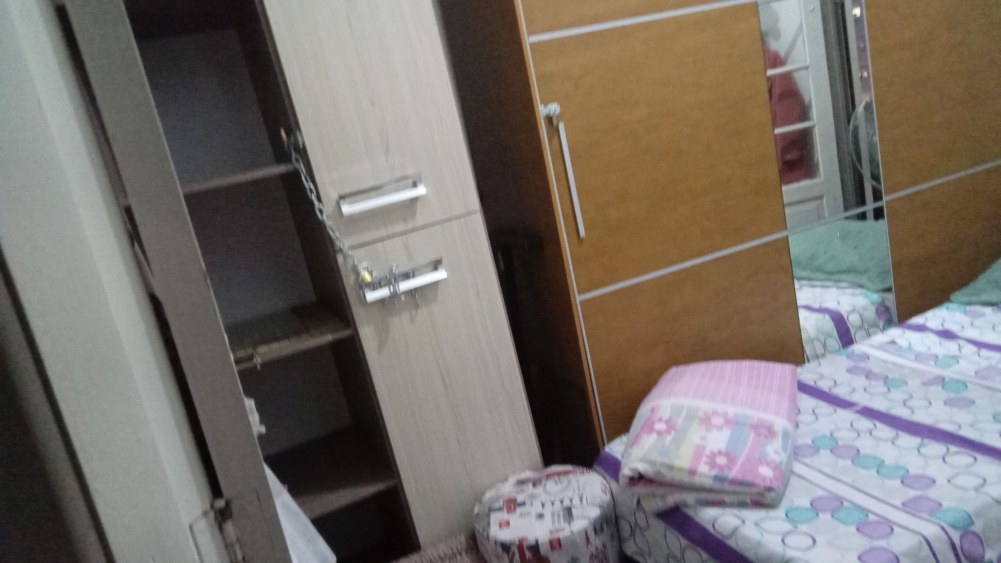 1 quarto, Wi-Fi de cortesia, roupa de cama