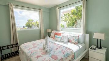 6 chambres, fer et planche à repasser, Wi-Fi, literie fournie