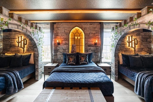 9 habitaciones, tabla de planchar con plancha, wifi y ropa de cama 