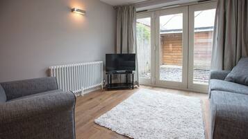 Smart TV, DVD player, video library