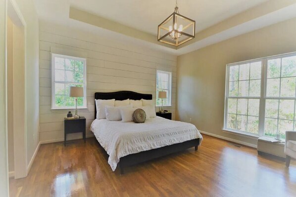 3 makuuhuonetta, Wi-Fi, vuodevaatteet