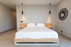 5 habitaciones, tabla de planchar con plancha, cuna de viaje y wifi