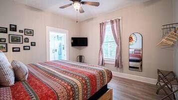 1 bedroom, WiFi, bed sheets