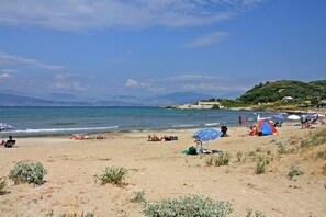 Beach - Villa Eleni Peritheia by Corfu Escapes (Corfu)
