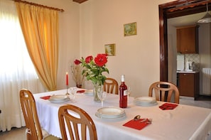 Dining - Villa Eleni Peritheia by Corfu Escapes (Corfu)