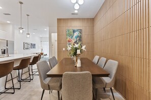 Dining - Last Minute Disney Getaway! Private Pool & Game Room. Book Now! #119737 (Orlando)