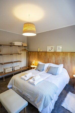 1 chambre, coffres-forts dans les chambres, fer et planche Ă repasser