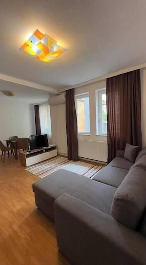 Living area - Coral Apartments 4 (Prishtina)