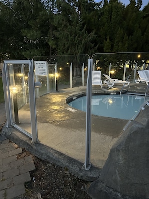 Piscine couverte, piscine chauffée