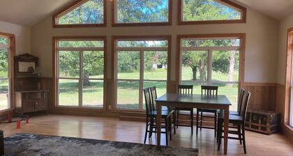 Three bedroom house in the country outside West Point with lots of living space