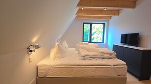 3 dormitorios, escritorio, tabla de planchar con plancha y wifi gratis