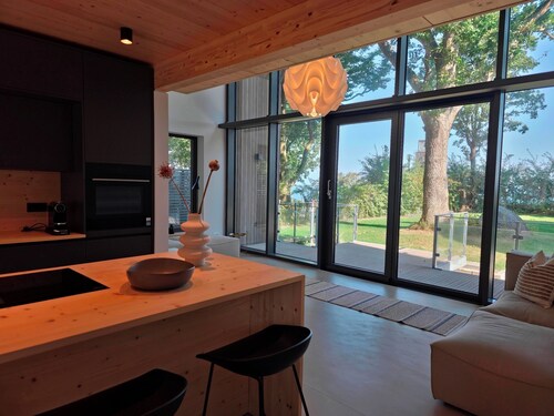 Architekten Ferienhaus Sturmvogel in 1. Reihe am Strand in Kiel-Schilksee