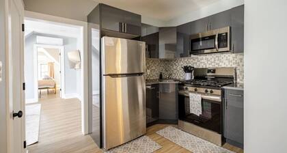 Lrg 2 Bedroom apart in BlackRock