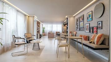 Lounge al vestíbul