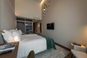 Habitación con 2 camas individuales, no fumadores | Caja fuerte, escritorio, cortinas opacas y sistema de insonorización