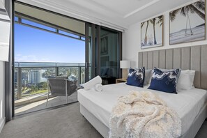 2 bedrooms, in-room safe, iron/ironing board, Internet - Cozy 2 Bedroom Unit at Jewel Residences - Q Stay (Jew 2306 - 2N - NB) (Surfers Paradise)