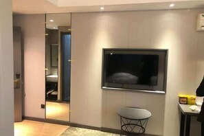 Room - Yueyue Chain Hotel (Zhengzhou Dehua Pedestrian Street Erqi Square Subway Station) (Zhengzhou)