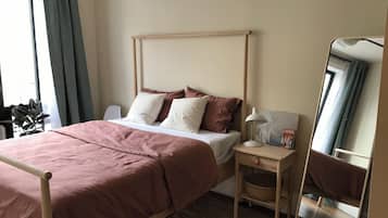 2 habitaciones, tabla de planchar con plancha y wifi gratis